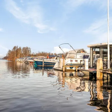 Charming Tiny Houseboat Escape Near Amsterdam *