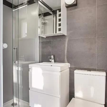 Charming Tiny Houseboat Escape Near Amsterdam By Weltevreden Experience *